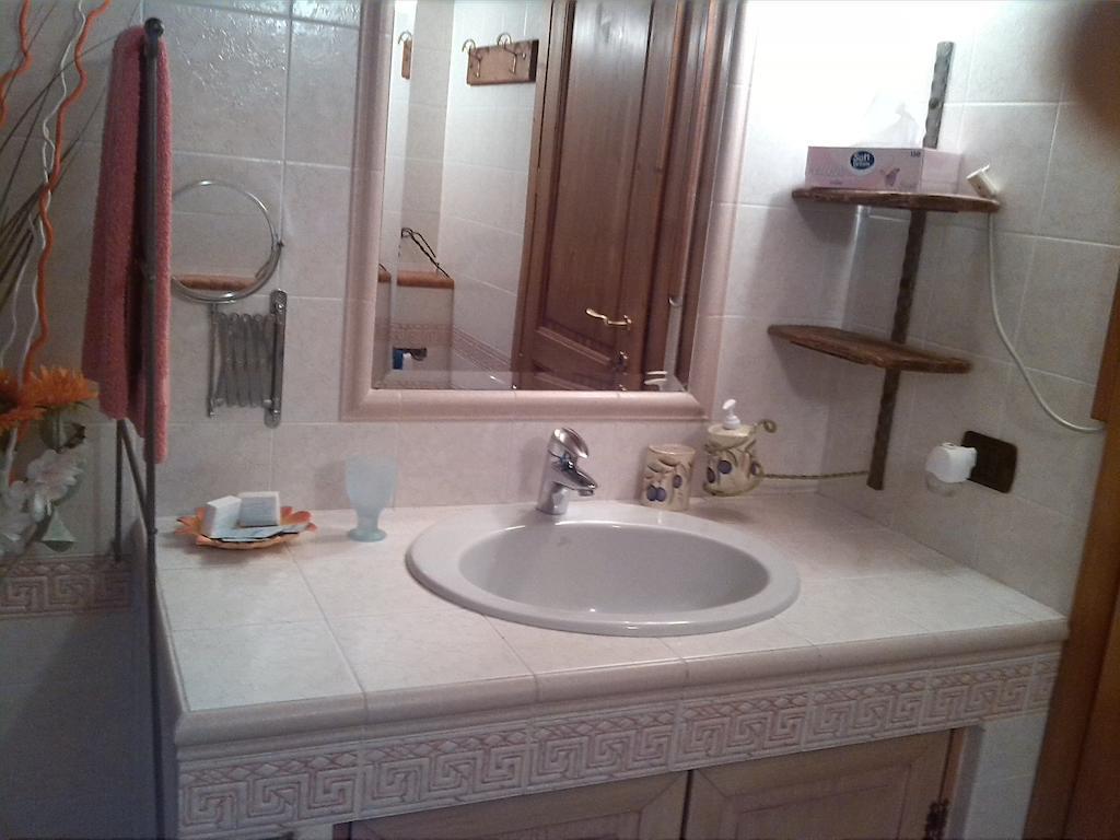 Bed and Breakfast La Carbonara 6 Бардолино Экстерьер фото